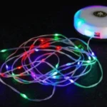 Guirlanda luminosa portátil e retrátil com manivela